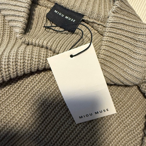 Miou Muse Cowl Neck Cropped Sweater with Tiered Sleeves - Picture 8 of 8